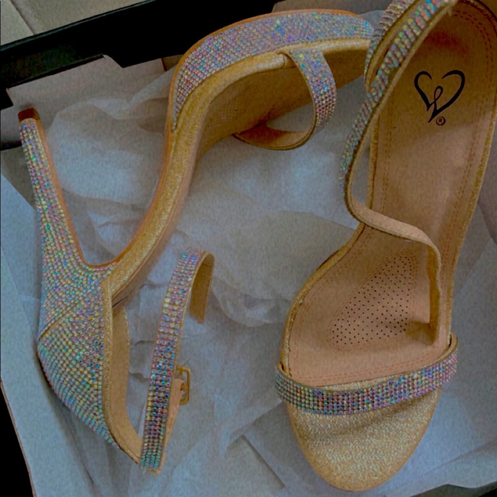 Gold Stiletto Heal Never Worn